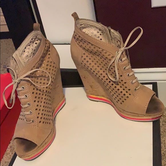 Platform heels - Picture 4 of 4